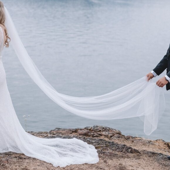 3m Cathedral Length, Ivory Veil, Single Layer (Wedding Veil / Bridal Veil) - Picture 2 of 9